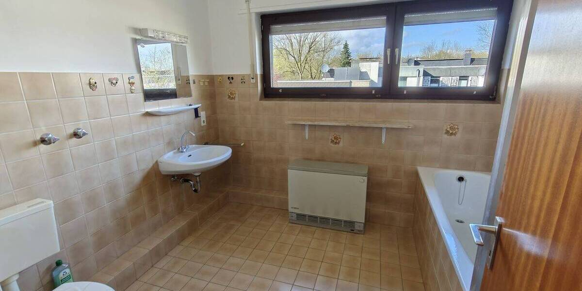 Reihenmittelhaus Dorsten Wulfen - 5 Zimmer, 143 m&sup2;, 256.500&euro; | Angebot:26156501