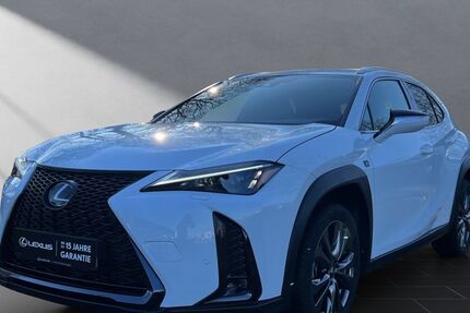 Lexus UX 31.928 km 29.450 &euro; Wesel 46485