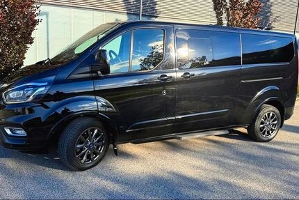 Ford Tourneo Custom 124.133 km 22.800 &euro; Krefeld 47798