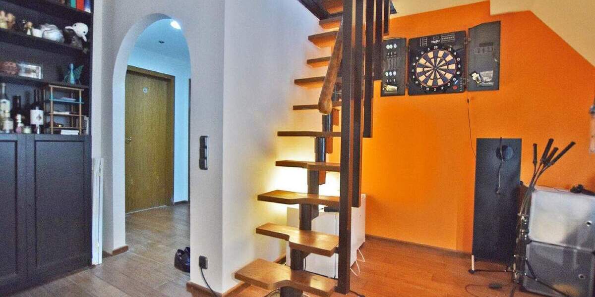 Etagenwohnung Essen Rüttenscheid - 4 Zimmer, 80 m&sup2;, 185.000&euro; | Angebot:25696413