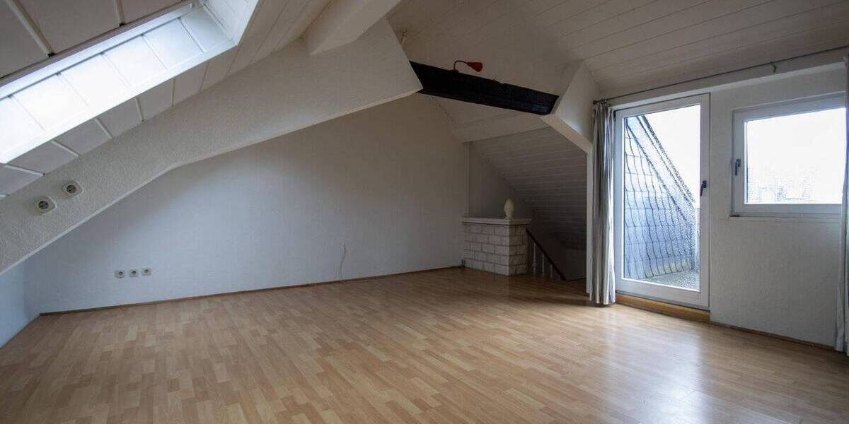 Einfamilienhaus Krefeld Stadtmitte - 1 Zimmer, 237 m&sup2;, 435.000&euro; | Angebot:26806672