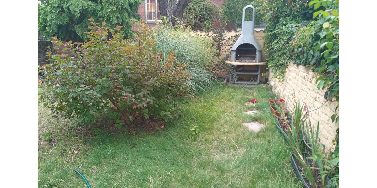 Reihenhaus Duisburg Essenberg - 9 Zimmer, 207 m&sup2;, 220.000&euro; | Angebot:24774566