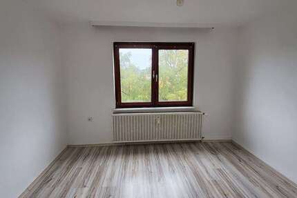 Wohnung Oberhausen Neue Mitte - 2 Zimmer, 43 m&sup2;, 350&euro; | Angebot:26087746
