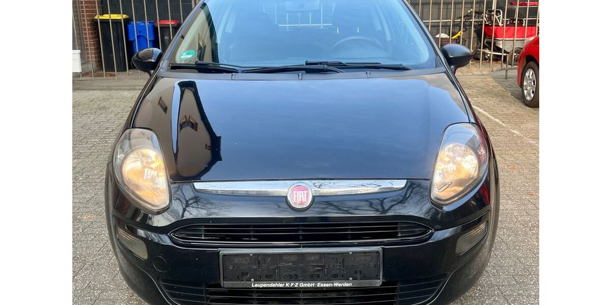 Fiat Punto 160.321 km 2.790 &euro; Krefeld 47805