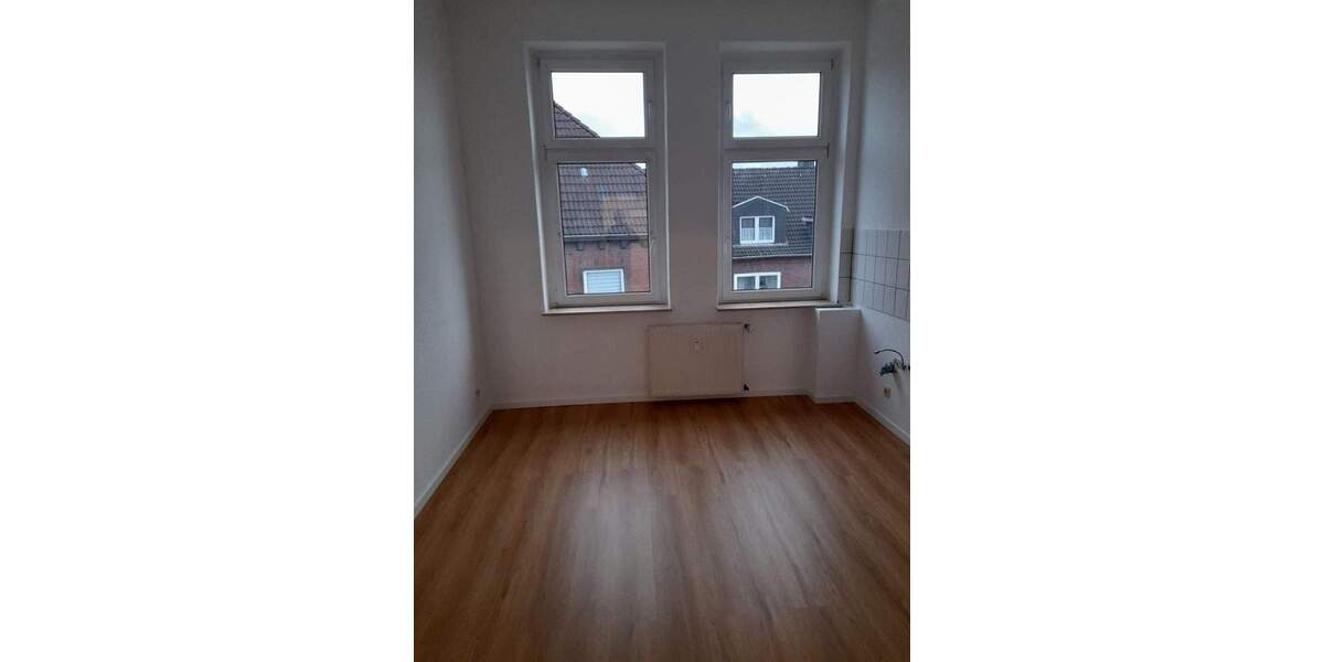 Etagenwohnung Gelsenkirchen Altstadt - 2 Zimmer, 67 m&sup2;, 390&euro; | Angebot:25778713