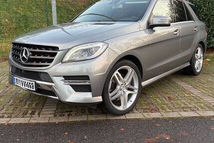Mercedes-Benz ML 350 305.000 km 14.999 &euro; Bottrop 46240