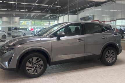 Nissan Qashqai 15.852 km 24.980 &euro; Oberhausen 46049