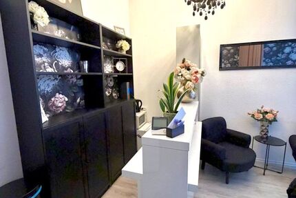 Kosmetik Büro Ladenlokal Agentur Praxis in Essen-Borbeck, 25 qm, hell und freundlich renoviert - Gewerbeobjekt Essen Bergeborbeck | Angebot:26296237