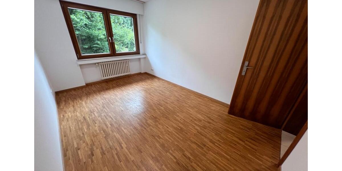 Reihenhaus Mülheim an der Ruhr Mellinghofen - 9 Zimmer, 248 m&sup2;, 655.000&euro; | Angebot:24611100