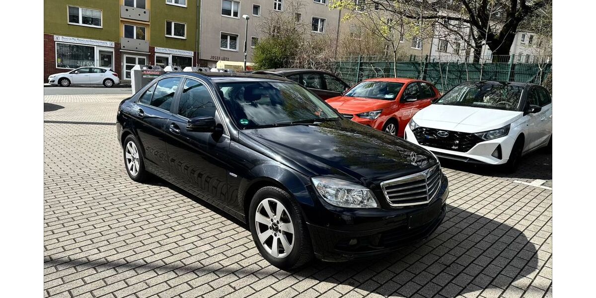 Mercedes-Benz C 180 194.000 km 7.250 &euro; Essen 45147