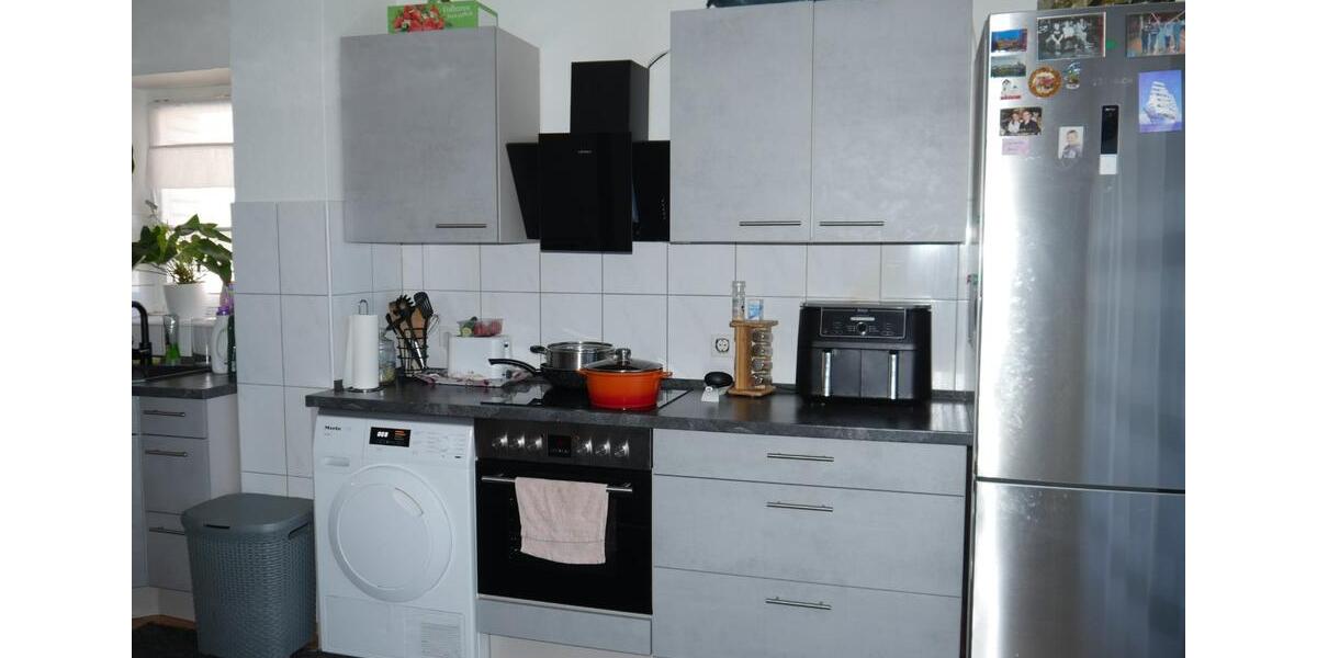 Etagenwohnung Duisburg Mittelmeiderich - 4 Zimmer, 100 m&sup2;, 798&euro; | Angebot:25754033