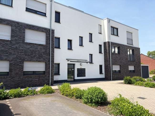 Etagenwohnung Duisburg Rheinhausen - 3 Zimmer, 103 m&sup2;, 1.200&euro; | Angebot:26795493