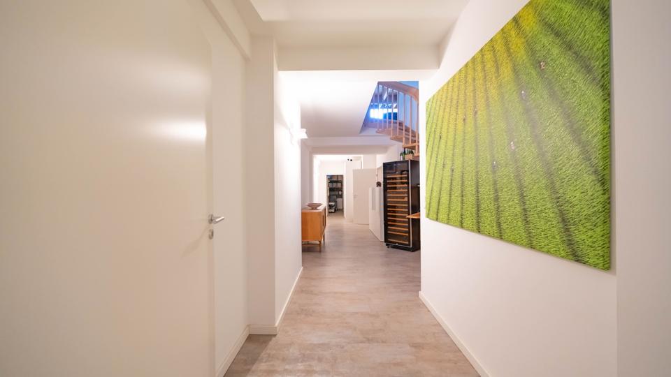 Reihenhaus Essen Stadtbezirk VIII - 4 Zimmer, 270 m&sup2;, 750.000&euro; | Angebot:26122103