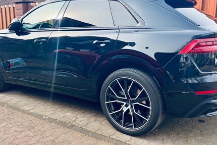 Audi Q8 95.800 km 53.900 &euro; Krefeld 47839