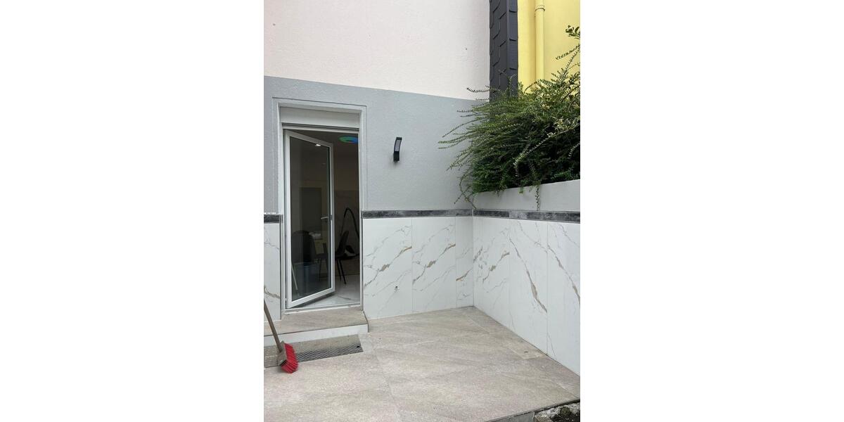 Erdgeschoßwohnung Essen Stadtbezirk V - 1 Zimmer, 370&euro; | Angebot:25389696