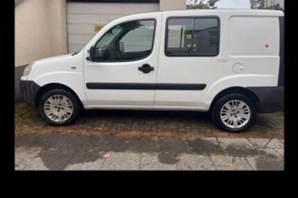 Fiat Doblo 208.000 km 2.700 &euro; Duisburg 47166