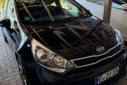 Kia Rio 170.000 km 5.299 &euro; Essen 45329