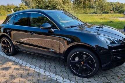 Porsche Macan 112.000 km 37.900 &euro; Schermbeck 46514