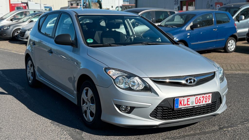 Hyundai i30 104.257 km 3.999 &euro; Geldern 47608