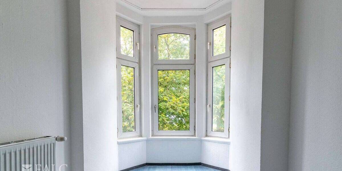 Mehrfamilienhaus, Wohnhaus Krefeld Stadtmitte - 1 Zimmer, 370 m&sup2;, 799.999&euro; | Angebot:26081937