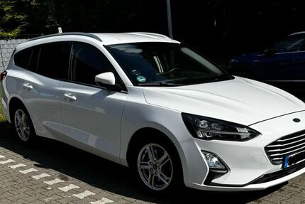 Ford Focus 125.534 km 10.800 &euro; Duisburg 47228