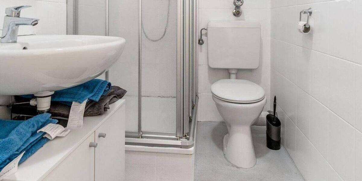 Etagenwohnung Essen Holsterhausen - 2 Zimmer, 65 m&sup2;, 950&euro; | Angebot:26788432