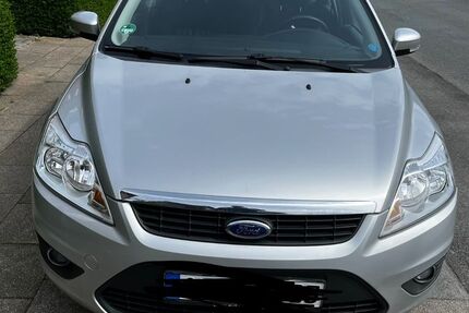 Ford Focus 149.413 km 2.399 &euro; Oberhausen 46149