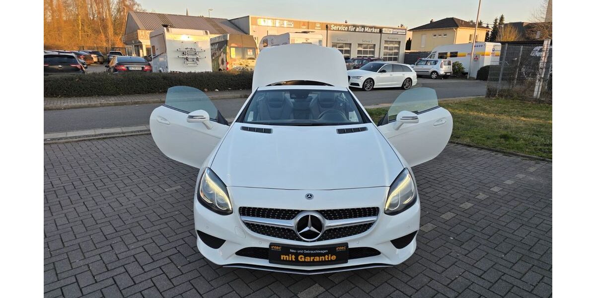 Mercedes-Benz SLC 300 124.102 km 26.550 &euro; Essen 45279