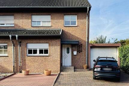 Haus Krefeld Fischeln - 5 Zimmer, 121 m&sup2;, 510.000&euro; | Angebot:25743747