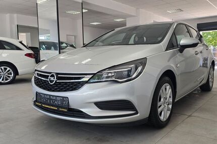 Opel Astra 78.093 km 8.690 &euro; Dinslaken 46537