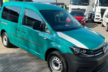 VW Caddy 223.407 km 6.950 &euro; Oberhausen 46149