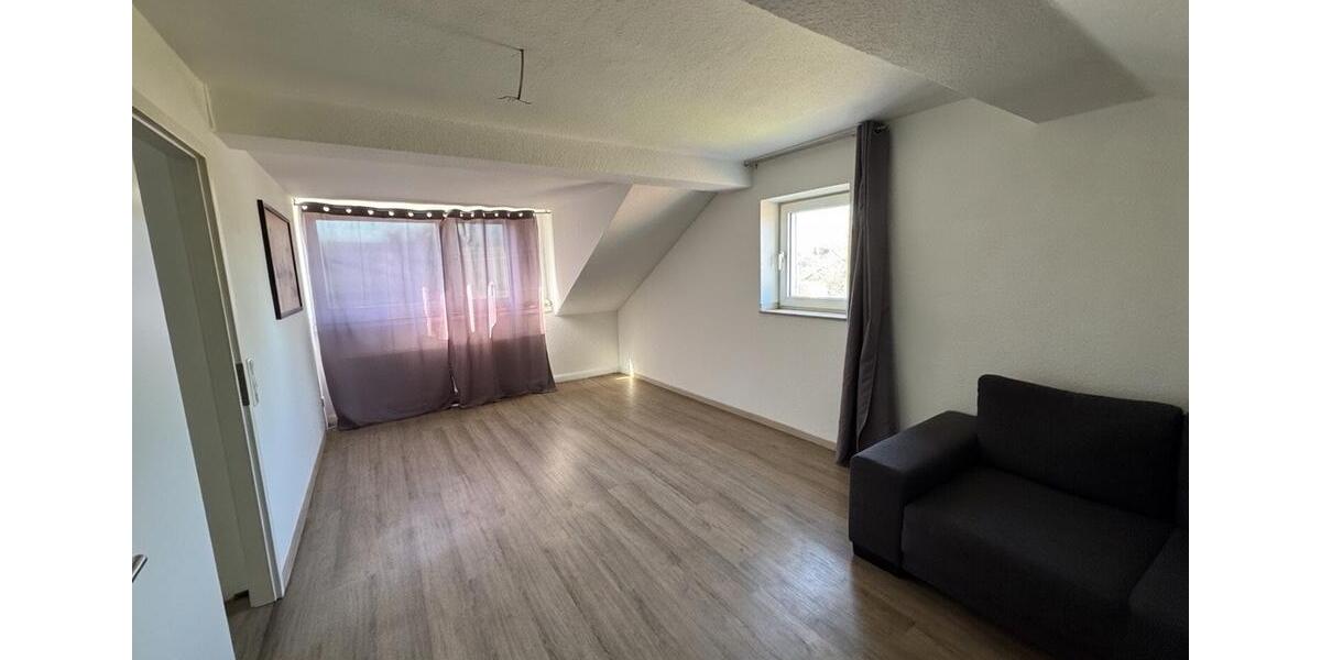 Dachgeschoßwohnung Gelsenkirchen Gelsenkirchen-West - 2 Zimmer, 47 m&sup2;, 350&euro; | Angebot:25532992