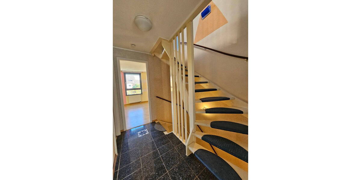 Reihenmittelhaus Duisburg Wanheim Wanheim-Angerhausen - 4 Zimmer, 115 m&sup2;, 320.000&euro; | Angebot:26106474