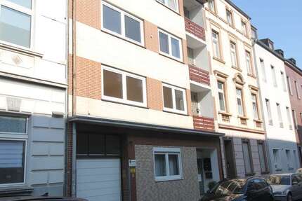 Wohnung Duisburg Duisburg-Mitte - 3 Zimmer, 90 m&sup2;, 765&euro; | Angebot:26152632