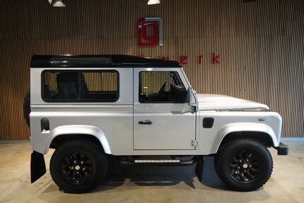 Land Rover Defender 55.000 km 49.941 &euro; Duisburg 47228