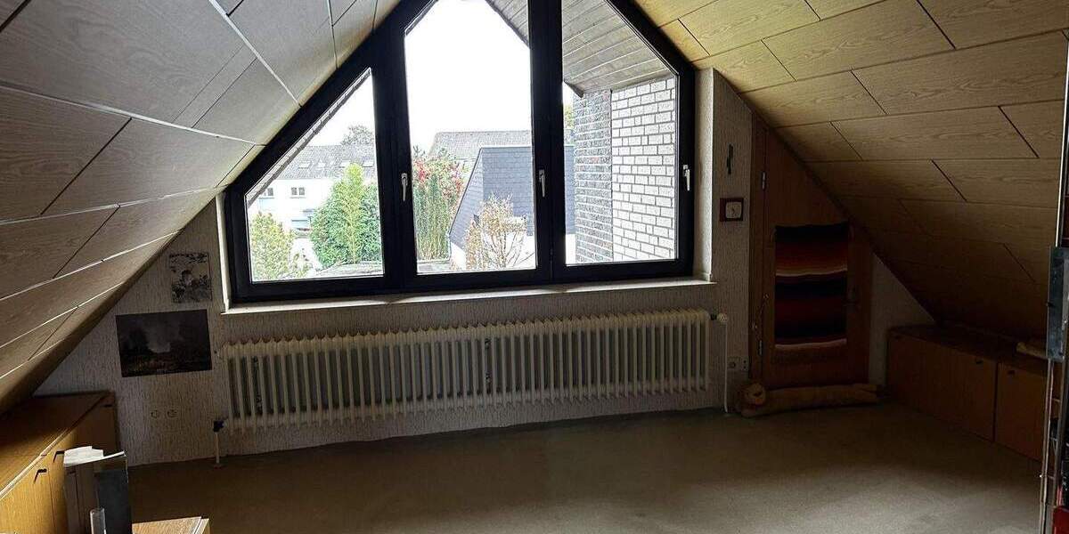 Einfamilienhaus Krefeld Traar - 5 Zimmer, 150 m&sup2;, 615.000&euro; | Angebot:25693359