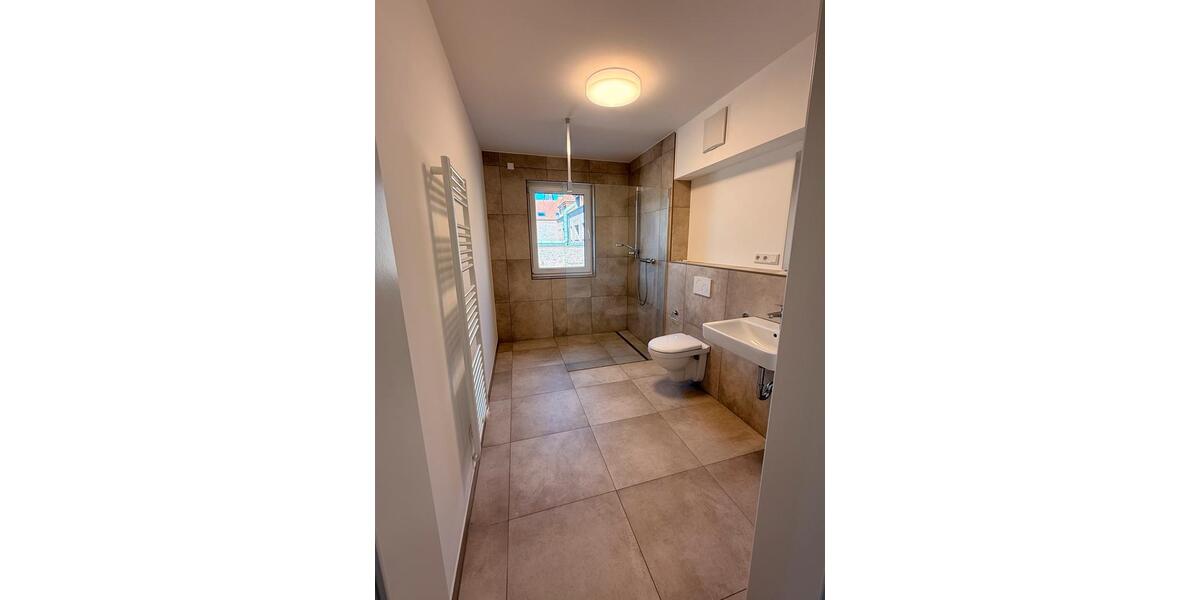 Etagenwohnung Wesel Bislich - 3 Zimmer, 88 m&sup2;, 1.052&euro; | Angebot:25838652