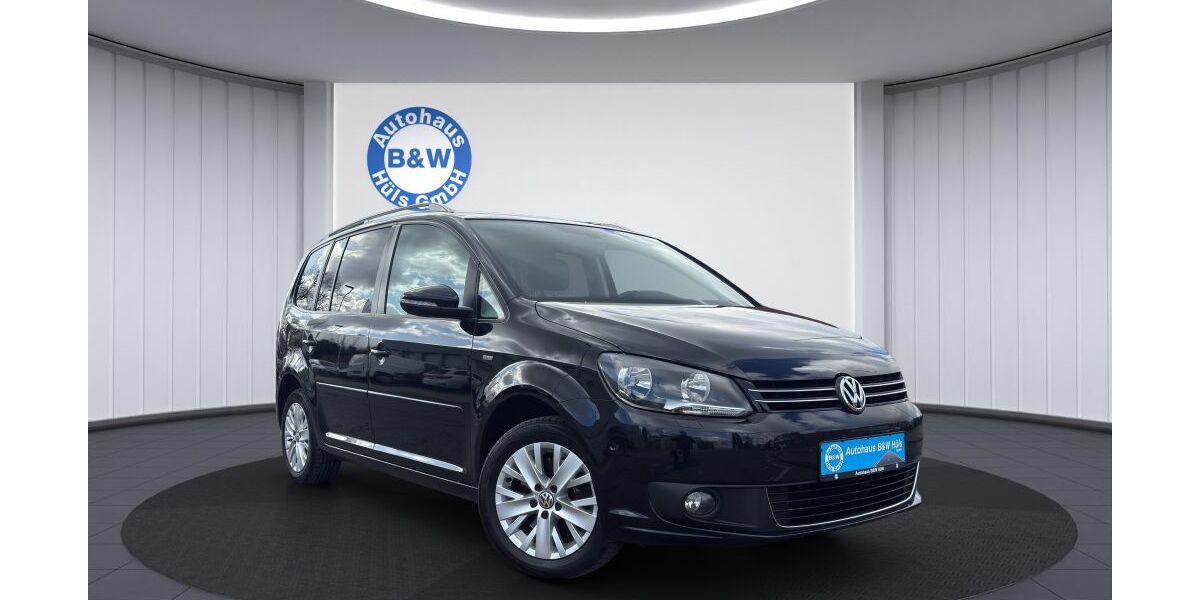 VW Touran 157.231 km 7.999 &euro; Krefeld 47805