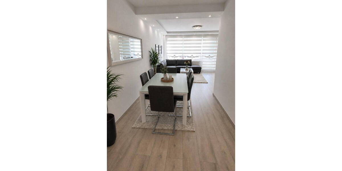 Etagenwohnung Krefeld Fischeln - 3 Zimmer, 70 m&sup2;, 219.900&euro; | Angebot:26807647