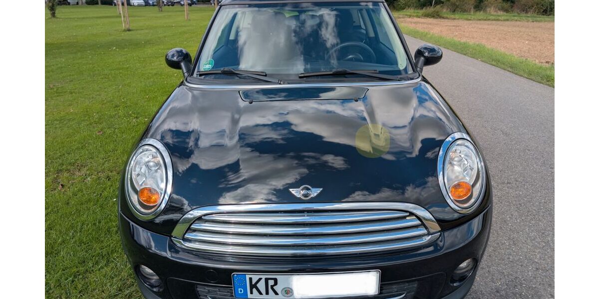 Mini Cooper D 111.000 km 5.500 &euro; Krefeld 47802