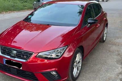 Seat Ibiza 84.000 km 9.990 &euro; Essen 45141