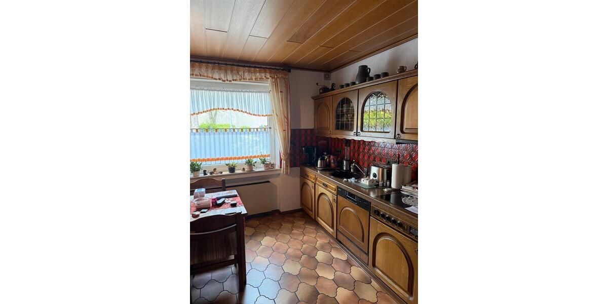 Einfamilienhaus Dinslaken Lohberg - 7 Zimmer, 126 m&sup2;, 325.000&euro; | Angebot:27194541