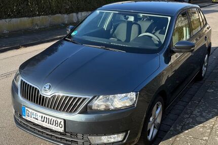 Skoda Rapid 143.000 km 6.700 &euro; Duisburg 47229
