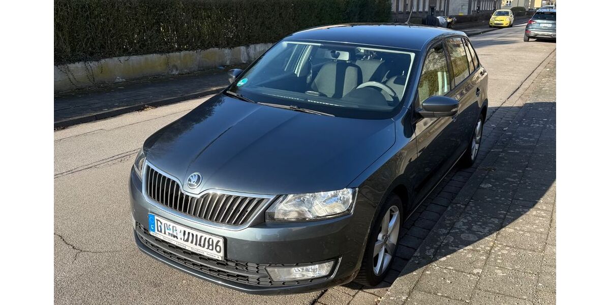 Skoda Rapid 143.000 km 6.700 &euro; Duisburg 47229