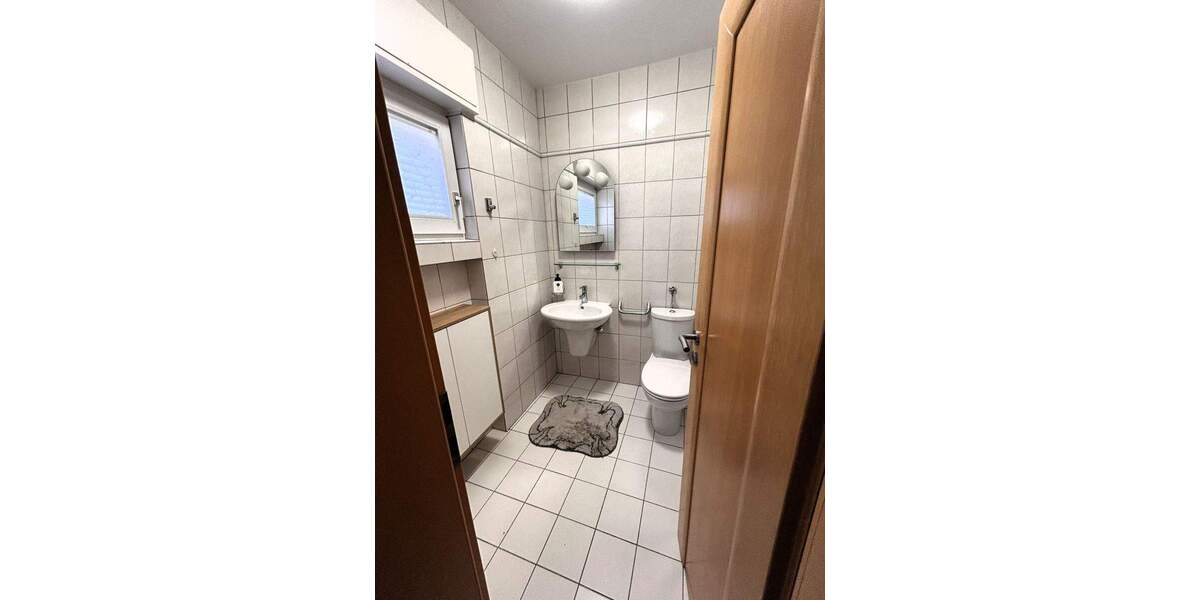 Reihenhaus Wesel - 4 Zimmer, 135 m&sup2;, 300.000&euro; | Angebot:25666297