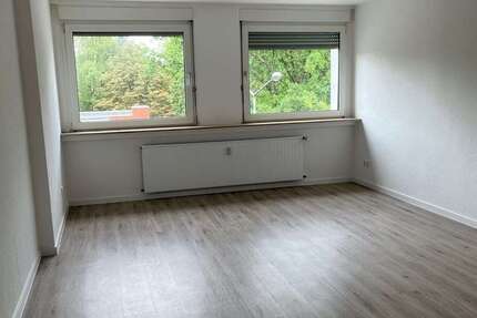 Wohnung Essen Freisenbruch - 3 Zimmer, 75 m&sup2;, 605&euro; | Angebot:26015866