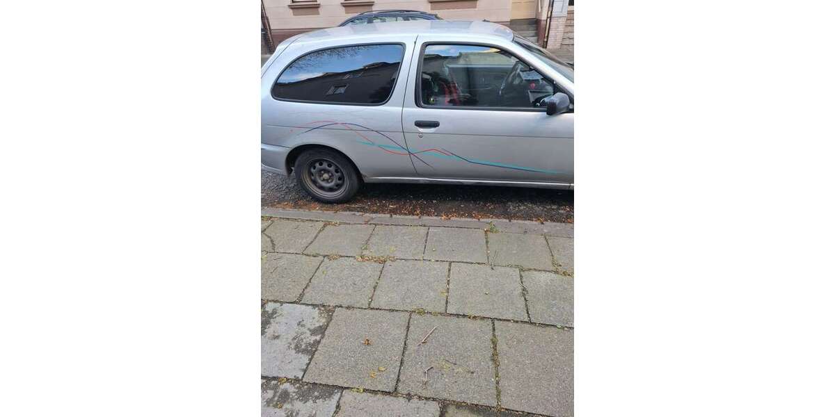 Nissan Almera 135.000 km 900 &euro; dui 47138