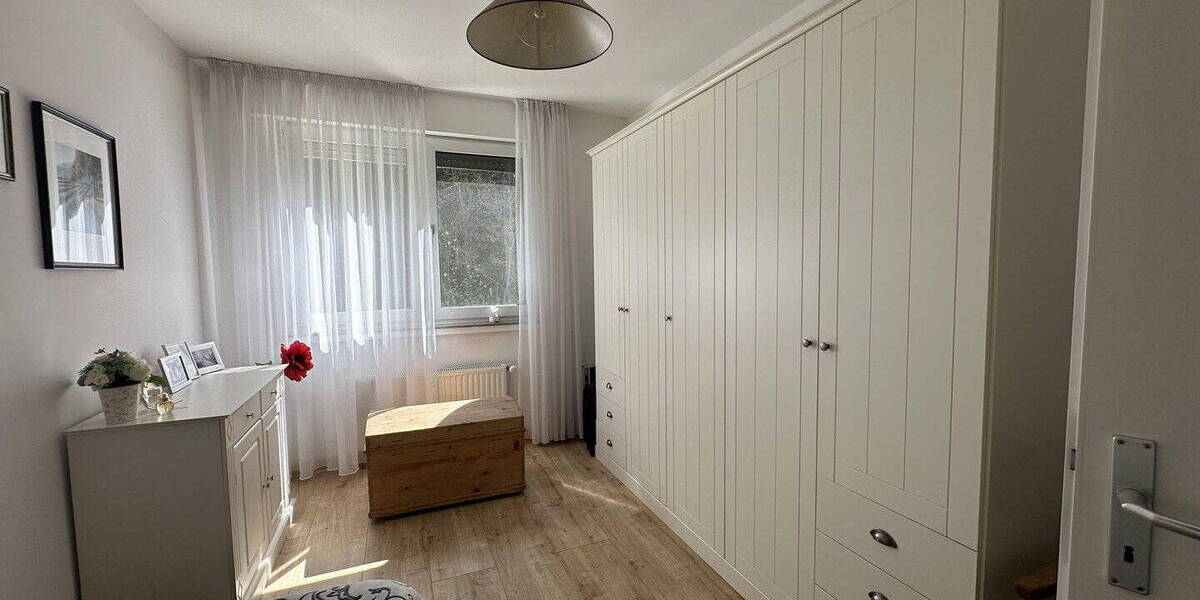 Etagenwohnung Essen Werden - 3 Zimmer, 88 m&sup2;, 335.000&euro; | Angebot:26306300