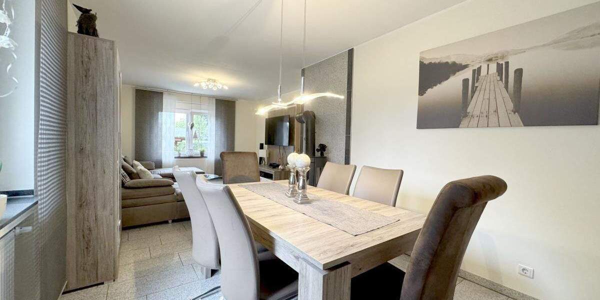 Einfamilienhaus Oberhausen Schwarze Heide - 7 Zimmer, 176 m&sup2;, 595.000&euro; | Angebot:25709904