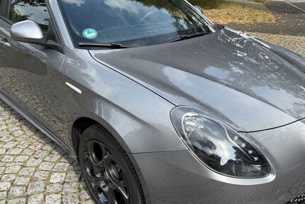 Alfa Romeo Giulietta 250.000 km 6.950 &euro; Mülheim an der Ruhr 45476